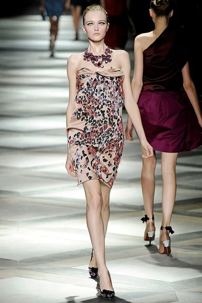 Look 45